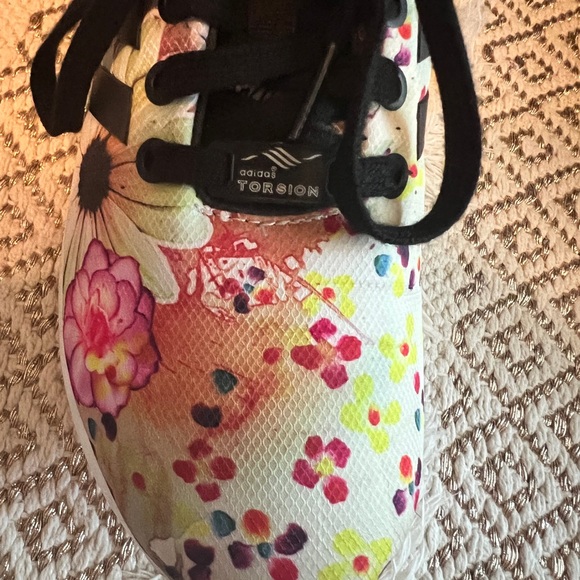 Wow Adidas ZX Flux women’s size 7.5 - Picture 8 of 10